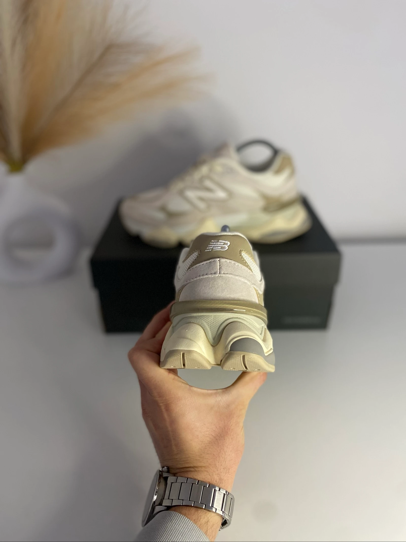 New Balance 9060 Beige 38 – photo 3